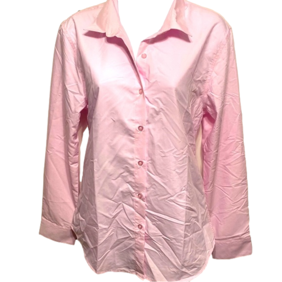 NWT PINK BUTTON UP MEDIUM - Picture 3 of 4